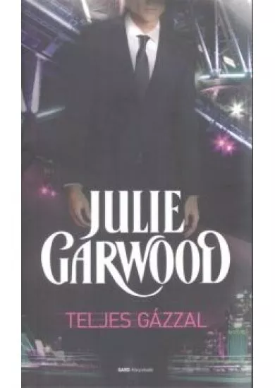 Teljes gázzal